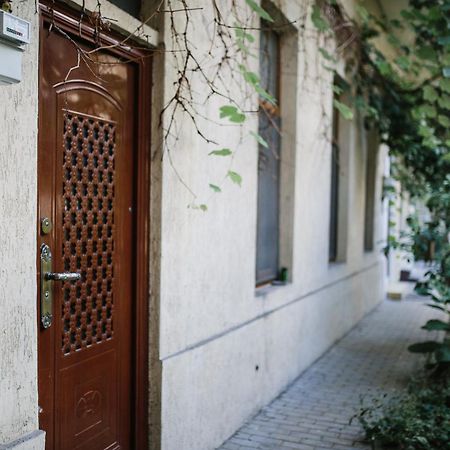 Bethlen Central Studio كلوج-نابوكا المظهر الخارجي الصورة